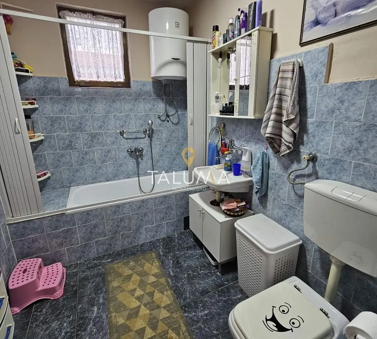 Sale, house, 160m², Zabjelo, Podgorica