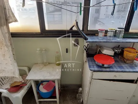 Prodaja, trosoban stan, 80m², Stari Grad, Beograd - image 13