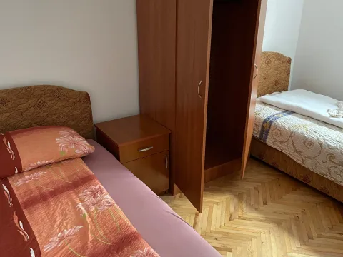 Rent, three bedroom apartment, 54m², Centar, Kolašin - image 2