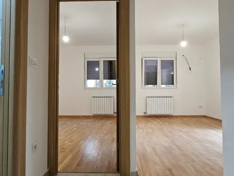 Prodaja, jednosoban stan, 40m², Centar, Kolašin - image 5