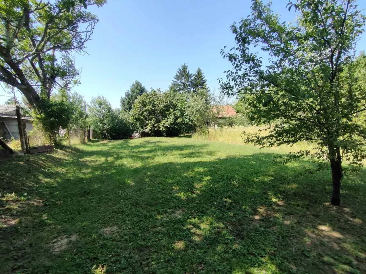 Prodaja, plac, 1500m², Sremska Kamenica, Petrovaradin