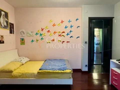 Prodaja, stan, 112m², City Kvart, Podgorica - image 2