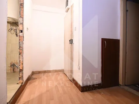 Sale, three bedroom apartment, 74m², Centar, Podgorica - image 8