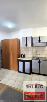 Izdavanje, garsonjera, 30m², Adice, Novi Sad Sve Podlokacije - image 7