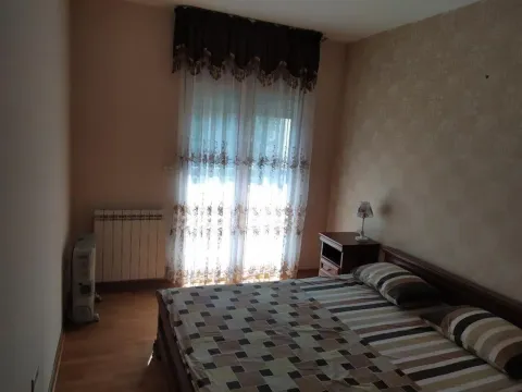 Rent, two bedroom apartment, 75m², Preko Morače, Podgorica - image 12