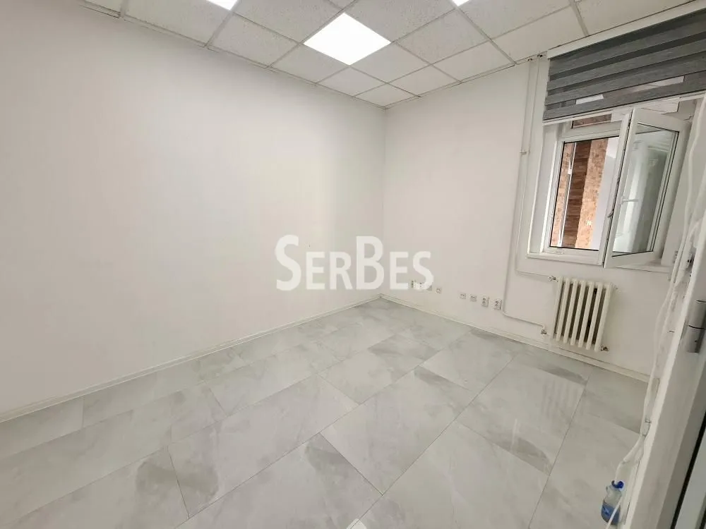 Rent, office space, 235m², Centar, Novi Sad