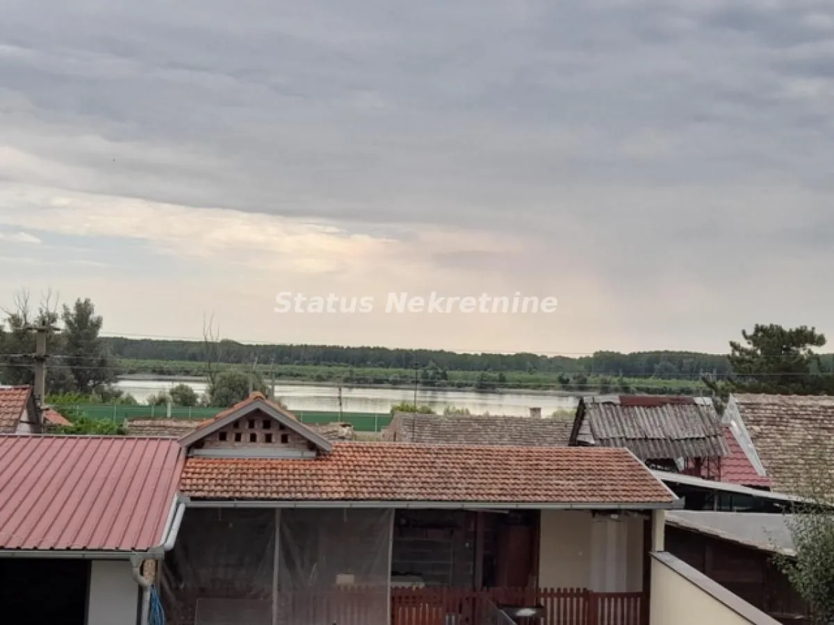 Prodaja, kuća, 246m², Sremski Karlovci, Novi Sad
