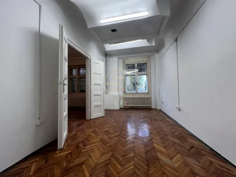 Izdavanje, poslovni prostor, 93m², Centar, Novi Sad - image 4