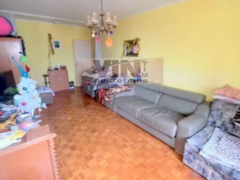Stan in Vračar Sve Podlokacije