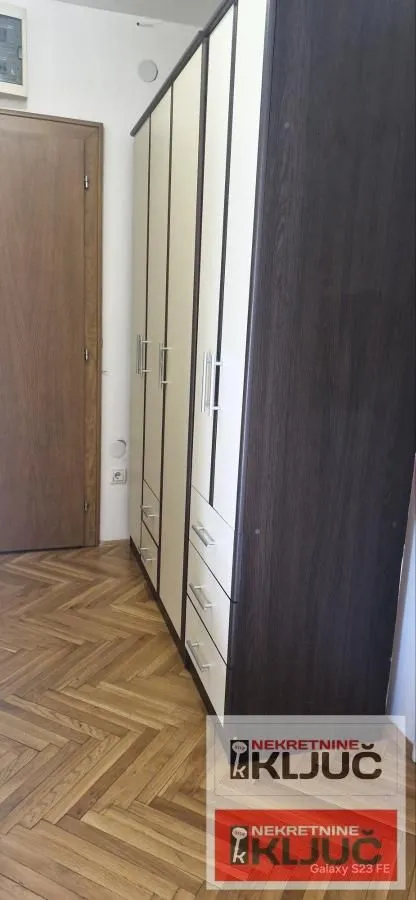 Izdavanje, dvosoban stan, 47m², Socijalno, Novi Sad Sve Podlokacije