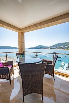 Prodaja, dvosoban stan, 93m², Rafailovići, Budva - image 2