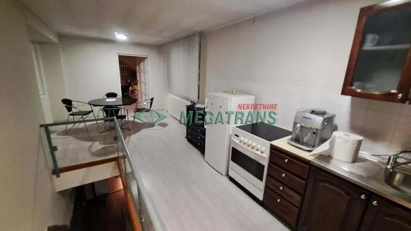 Rent, office space, 100m², Banatić, Novi Sad Sve Podlokacije