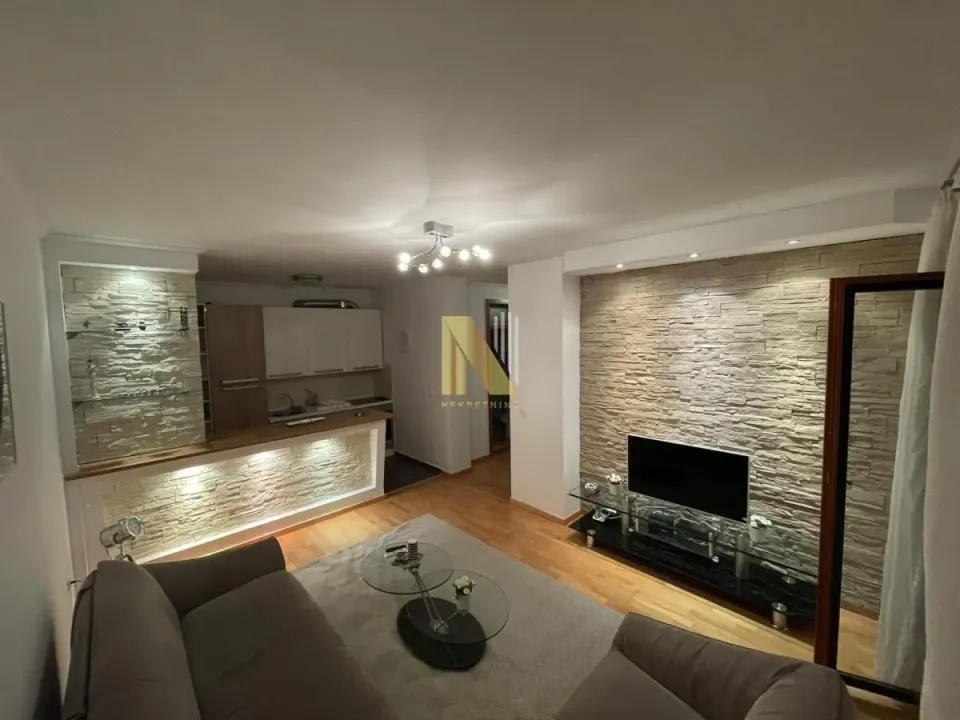 Sale, two bedroom apartment, 52m², Stari grad, Novi Sad
