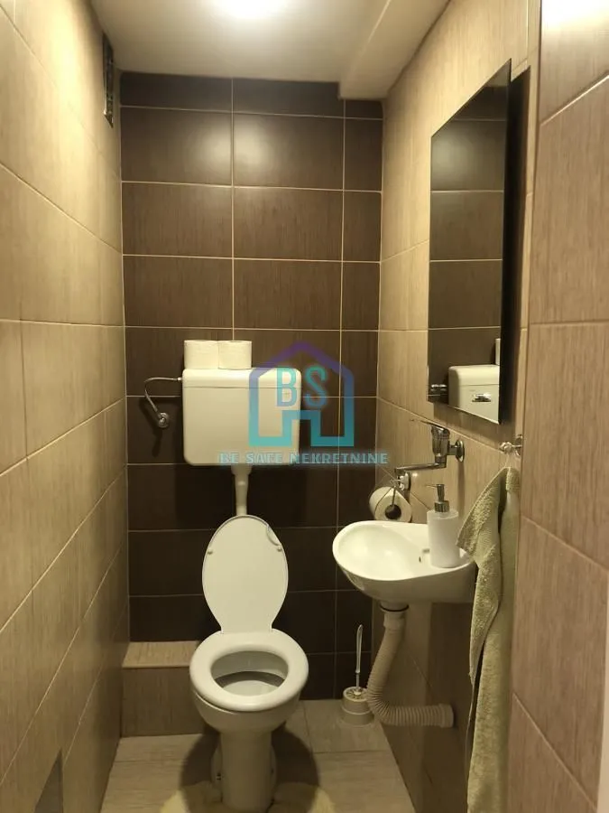 Prodaja, trosoban stan, 91m², Rotkvarija, Novi Sad Sve Podlokacije