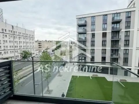 Izdavanje, trosoban stan, 84m², Savski Venac, Beograd - image 12