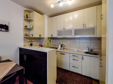 Izdavanje, dvosoban stan, 72m², City Kvart, Podgorica - image 8