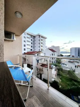 Rent, one bedroom apartment, 41m², Bečići, Budva - image 10