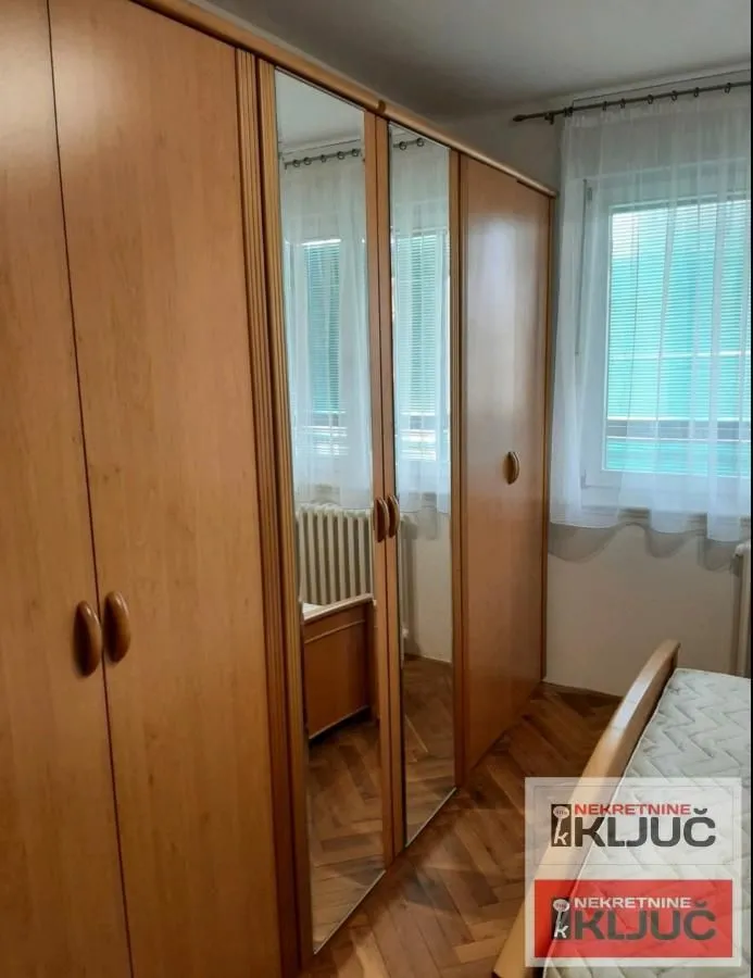 Izdavanje, dvosoban stan, 56m², Bulevar Oslobodjenja, Novi Sad Sve Podlokacije