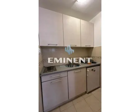 Rent, one bedroom apartment, 30m², Tašmajdan, Palilula Sve Podlokacije - image 2
