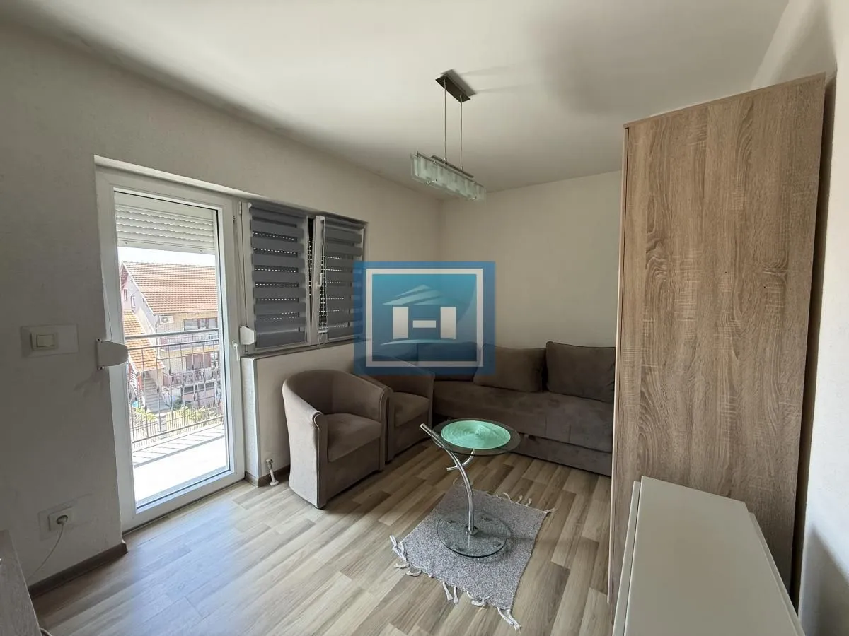 Rent, studio apartment, 28m², Solaris, Jagodina