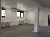 Rent, office space, 200m², Lekino Brdo, Voždovac Sve Podlokacije - image 11