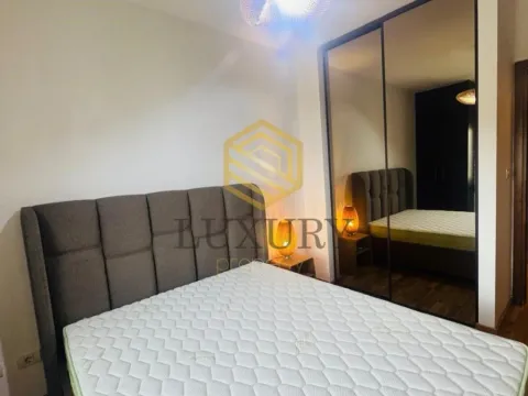 Izdavanje, jednosoban stan, 53m², City Kvart, Podgorica - image 9