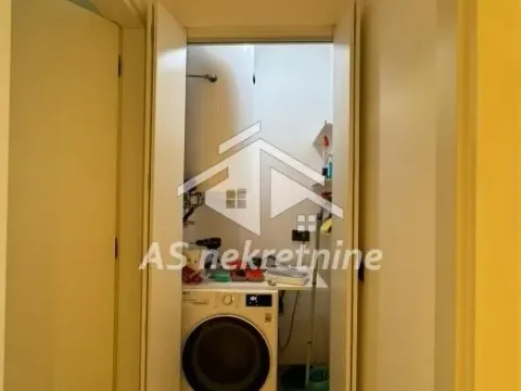 Rent, three bedroom apartment, 69m², Stari Grad, Beograd - image 15