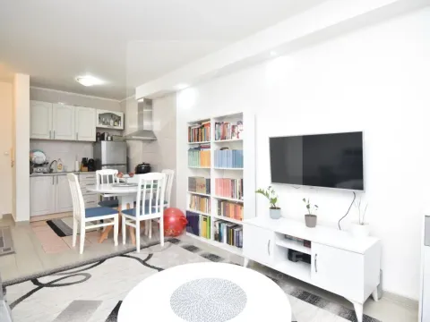 Sale, one bedroom apartment, 38m², Zagorič, Podgorica - image 2