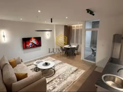 Izdavanje, jednosoban stan, 47m², Preko Morače, Podgorica - image 1