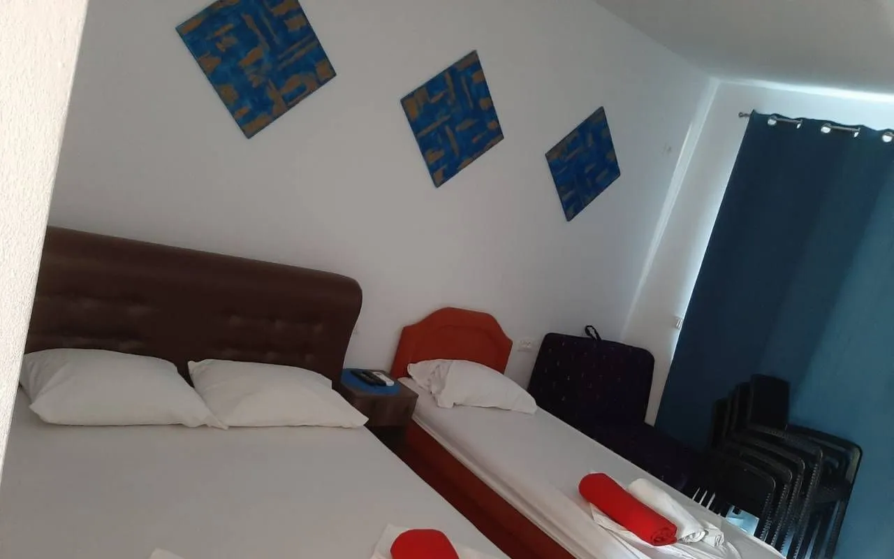 Daily-rent, two bedroom apartment, 30m², Dobra Voda, Budva