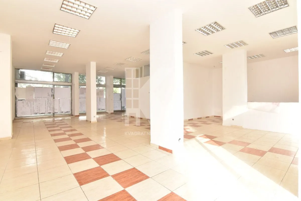 Rent, office space, 240m², Gintaš, Podgorica