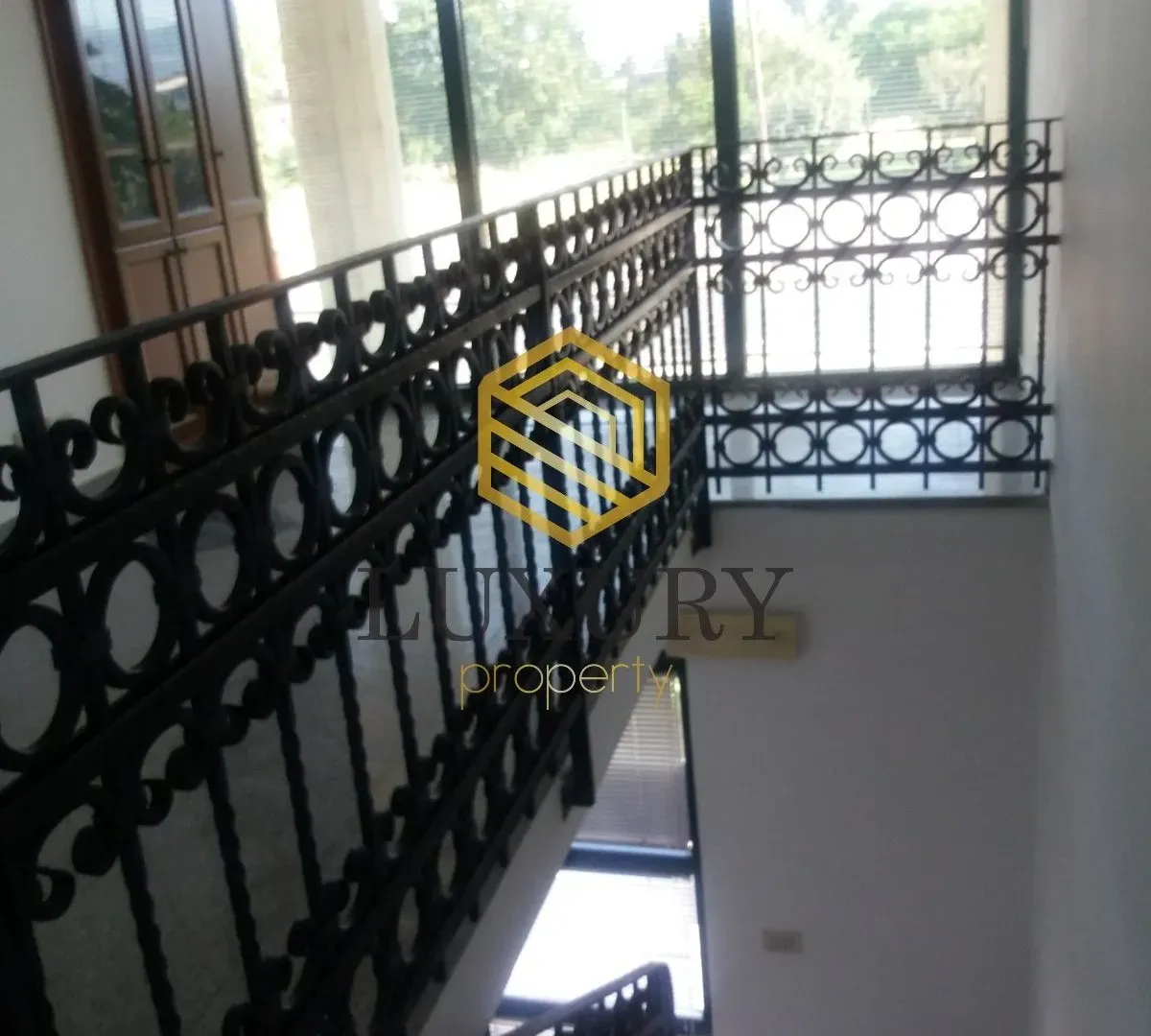 Rent, office space, 53m², Pobrežje, Podgorica