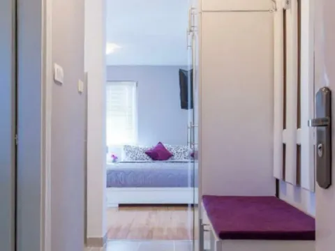 Rent, studio apartment, 28m², Centar, Budva - image 4