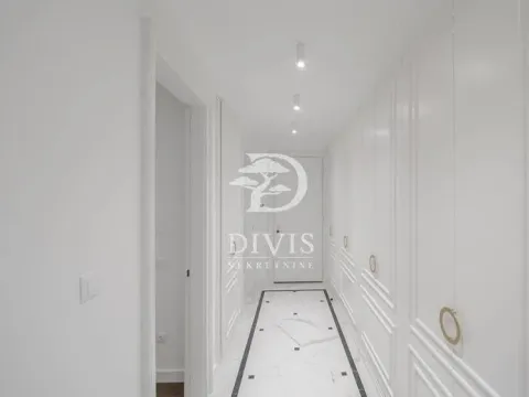 Prodaja, trosoban stan, 115m², Vračar Sve Podlokacije, Beograd - image 8