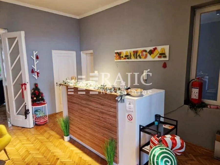 Rent, office space, 120m², Zeleni Venac, Beograd
