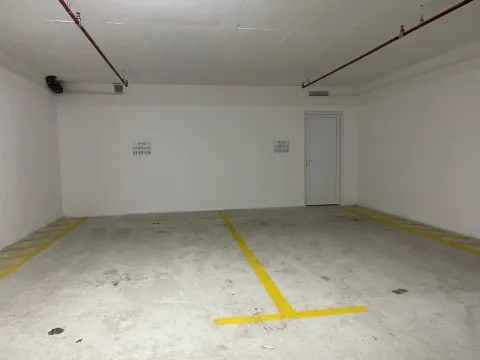 Sale, two bedroom apartment, 69m², Budva, Crna Gora - image 23