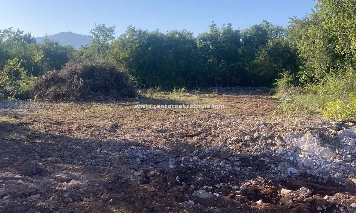 Prodaja, plac, 2180m², Danilovgrad, Crna Gora