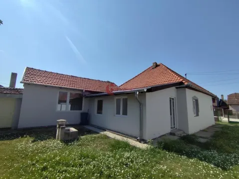 Prodaja, kuća, 130m², Mali Bajmok, Subotica - image 3