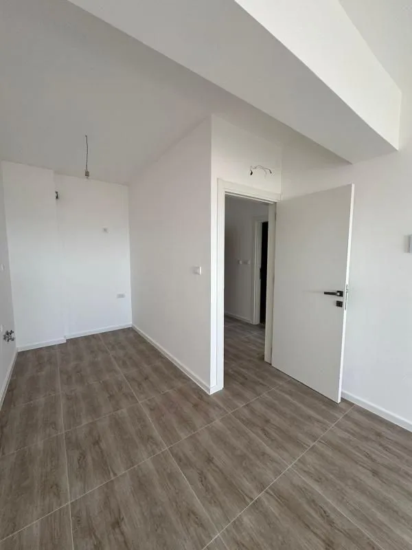 Prodaja, jednosoban stan, 47m², Ilino, Bar