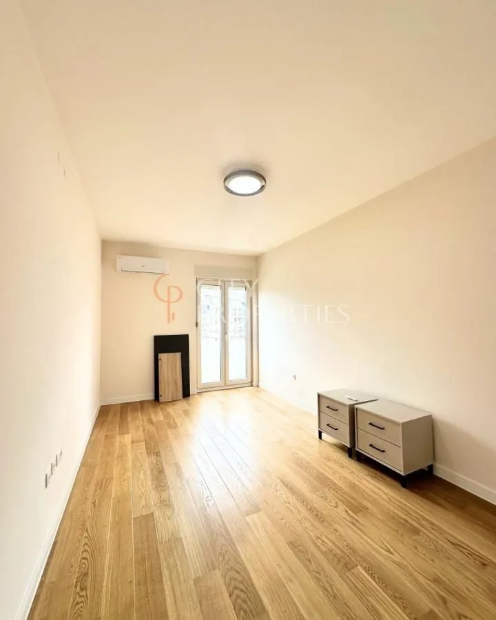 Rent, apartment, 72m², Central Point, Podgorica