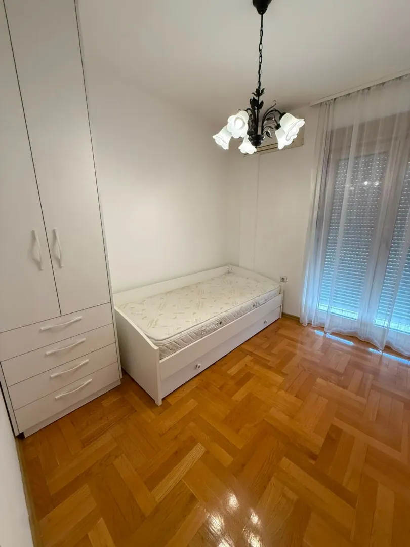 Rent, three bedroom apartment, 150m², Preko Morače, Podgorica