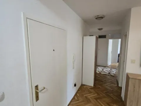 Prodaja, trosoban stan, 92m², Bulevar Oslobodjenja, Novi Sad Sve Podlokacije - image 22