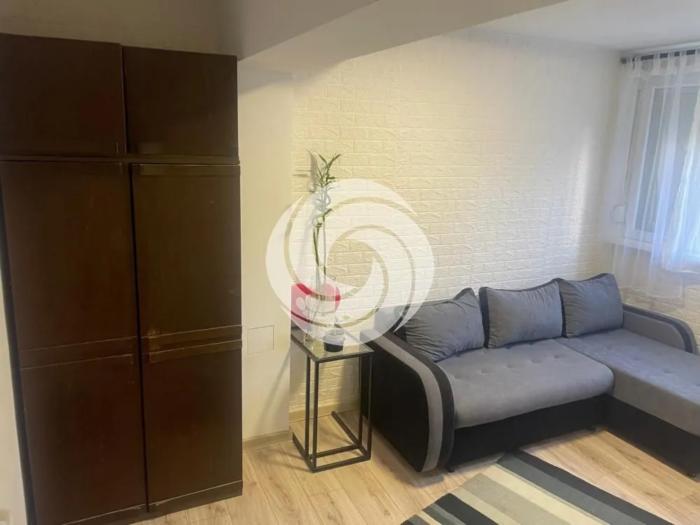 Rent, three bedroom apartment, 46m², Voždovac Sve Podlokacije, Beograd