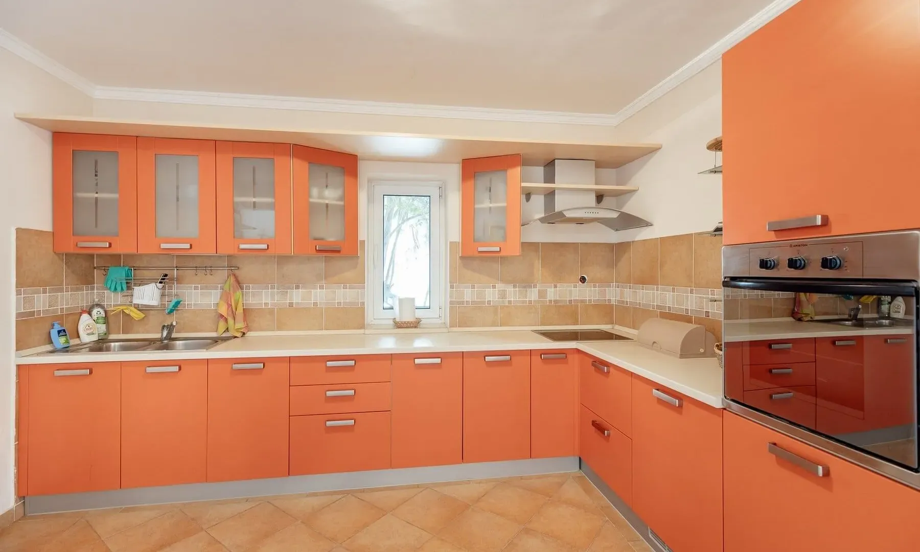Prodaja, trosoban stan, 244m², Centar, Kotor