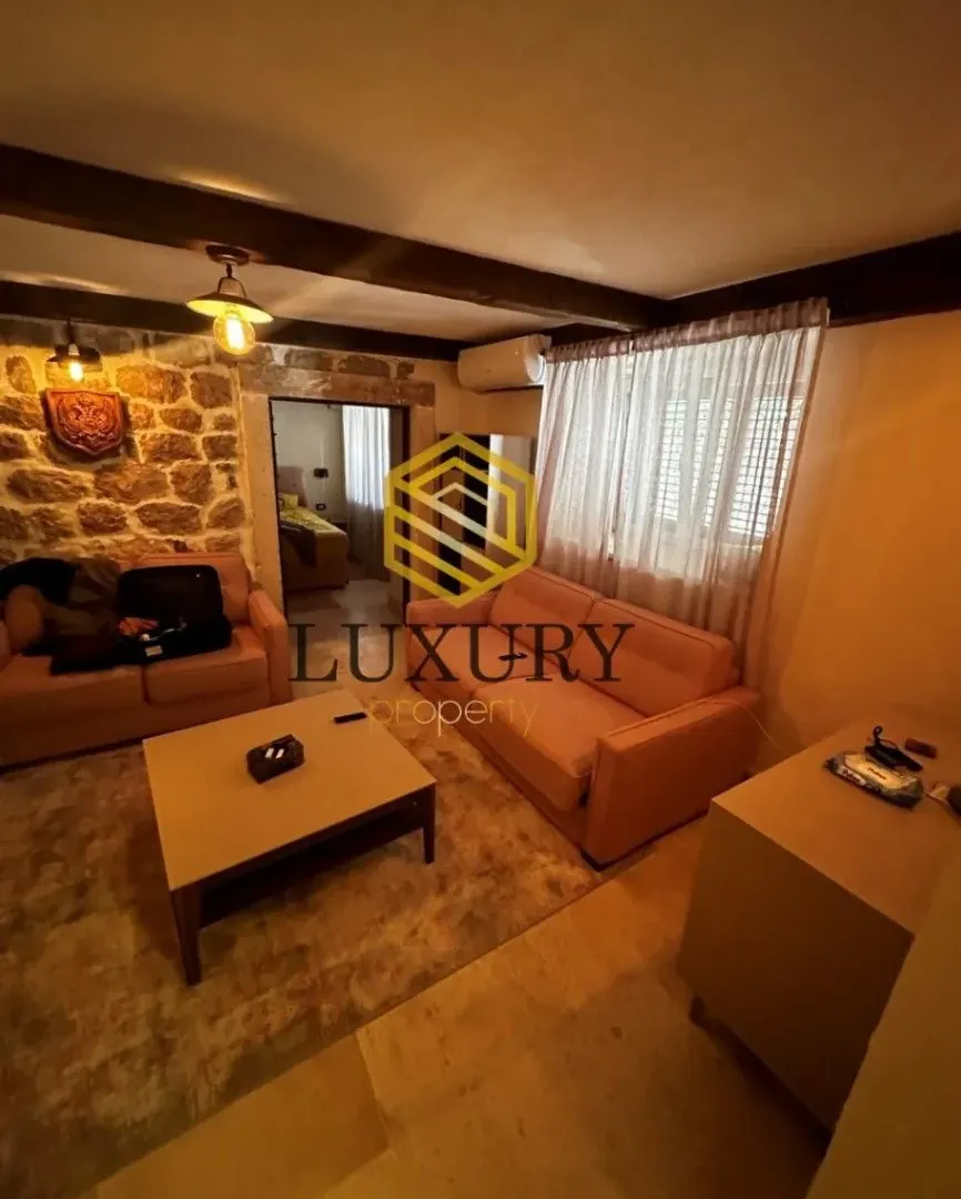 Prodaja, stan, 57m², Opatovo, Tivat