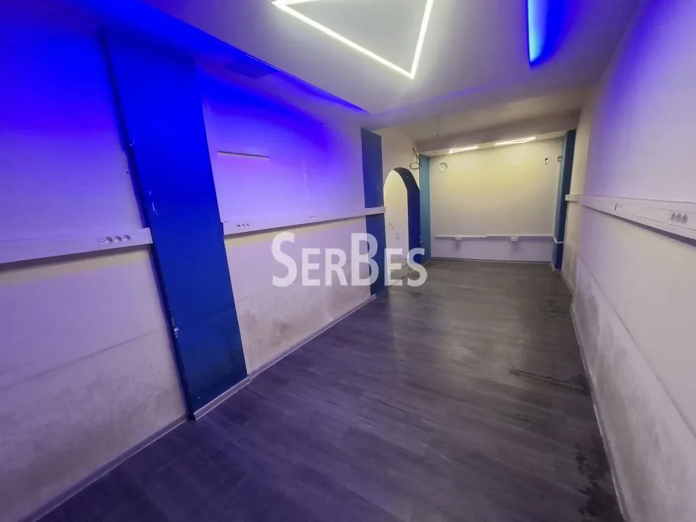 Rent, office space, 110m², Bulevar Oslobodjenja, Novi Sad Sve Podlokacije