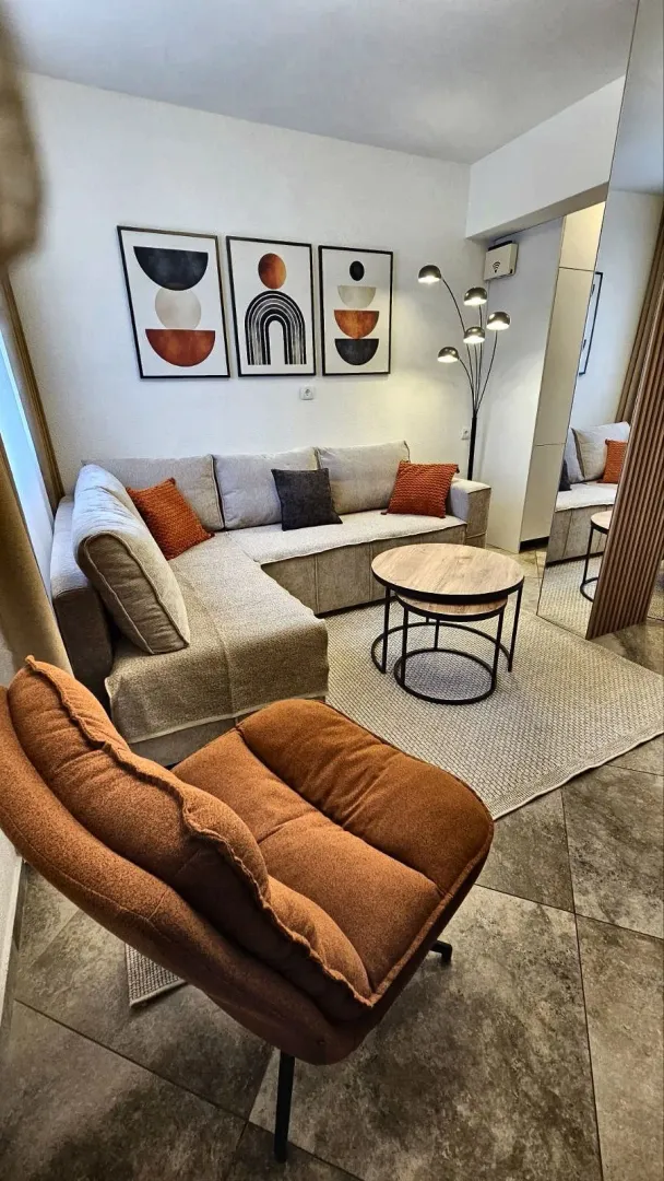 Rent, two bedroom apartment, 52m², Tivat, Crna Gora