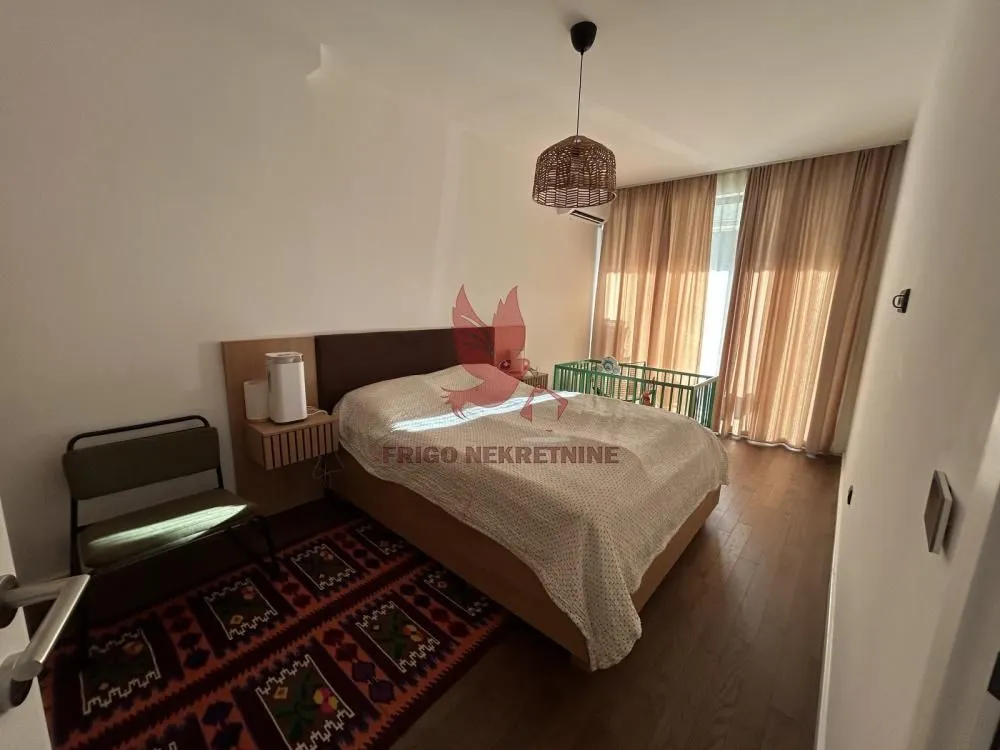 Prodaja, trosoban stan, 65m², Mladenovac, Beograd