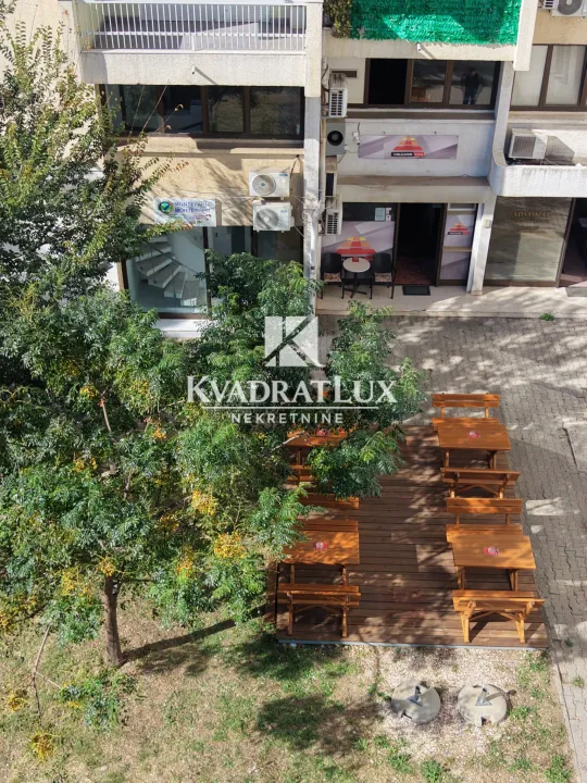 Sale, office space, 59m², Makedonsko naselje, Bar