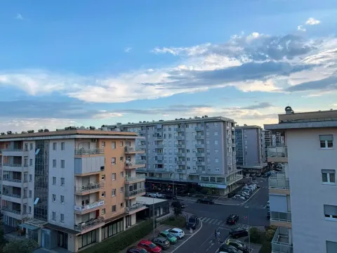 Rent, two bedroom apartment, 68m², City Kvart, Podgorica - image 8